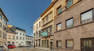 Kamers 1A en 1B vrij ⁄ Kot ⁄ 15m2 ⁄ 3 slaapkamers ⁄ € 495